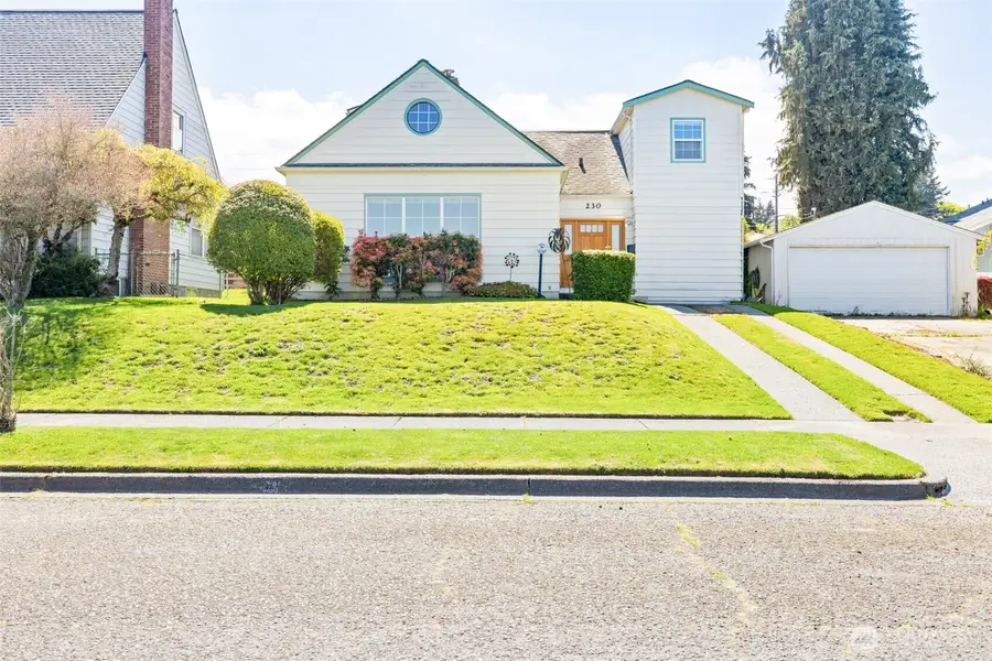 230 W 14th Street, Port Angeles, WA 98362 - #3