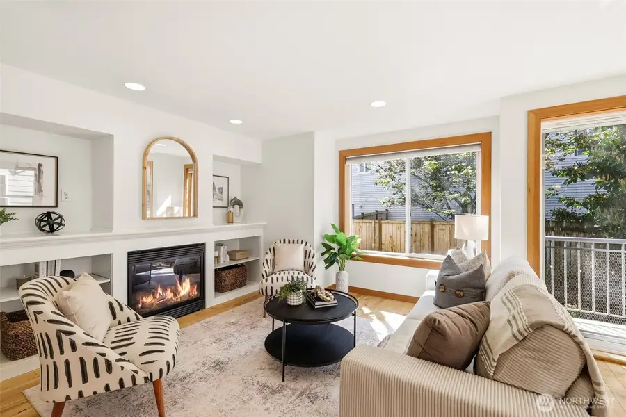 9243 Ashworth Avenue N #B, Seattle, WA 98103 - #2
