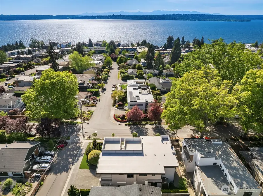 6504 103rd Avenue Ne, Kirkland, WA 98033 - #2
