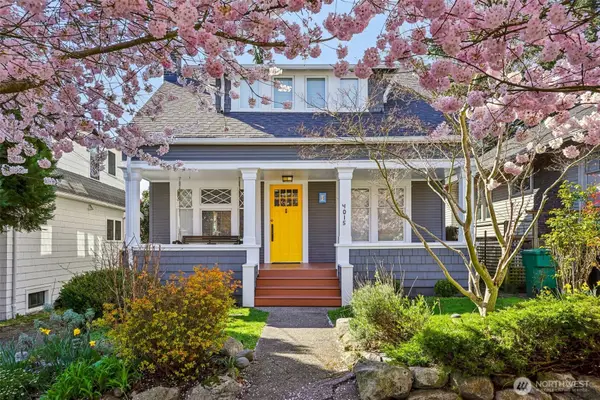 4015 Ashworth Avenue N, Seattle, WA 98103