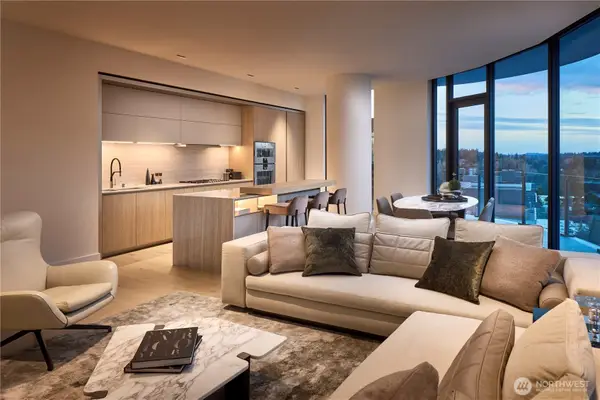 838 Avenue Square Ne #1805, Bellevue, WA 98004