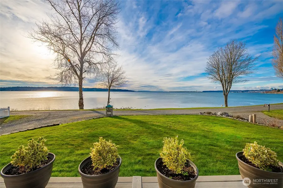 2176 Montfort Avenue, Blaine, WA 98230 - #2