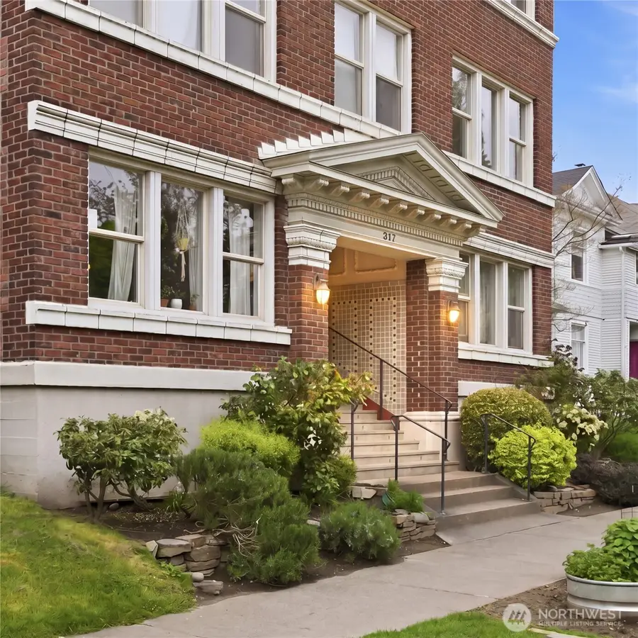 317 18th Avenue E, Seattle, WA 98112 - #2