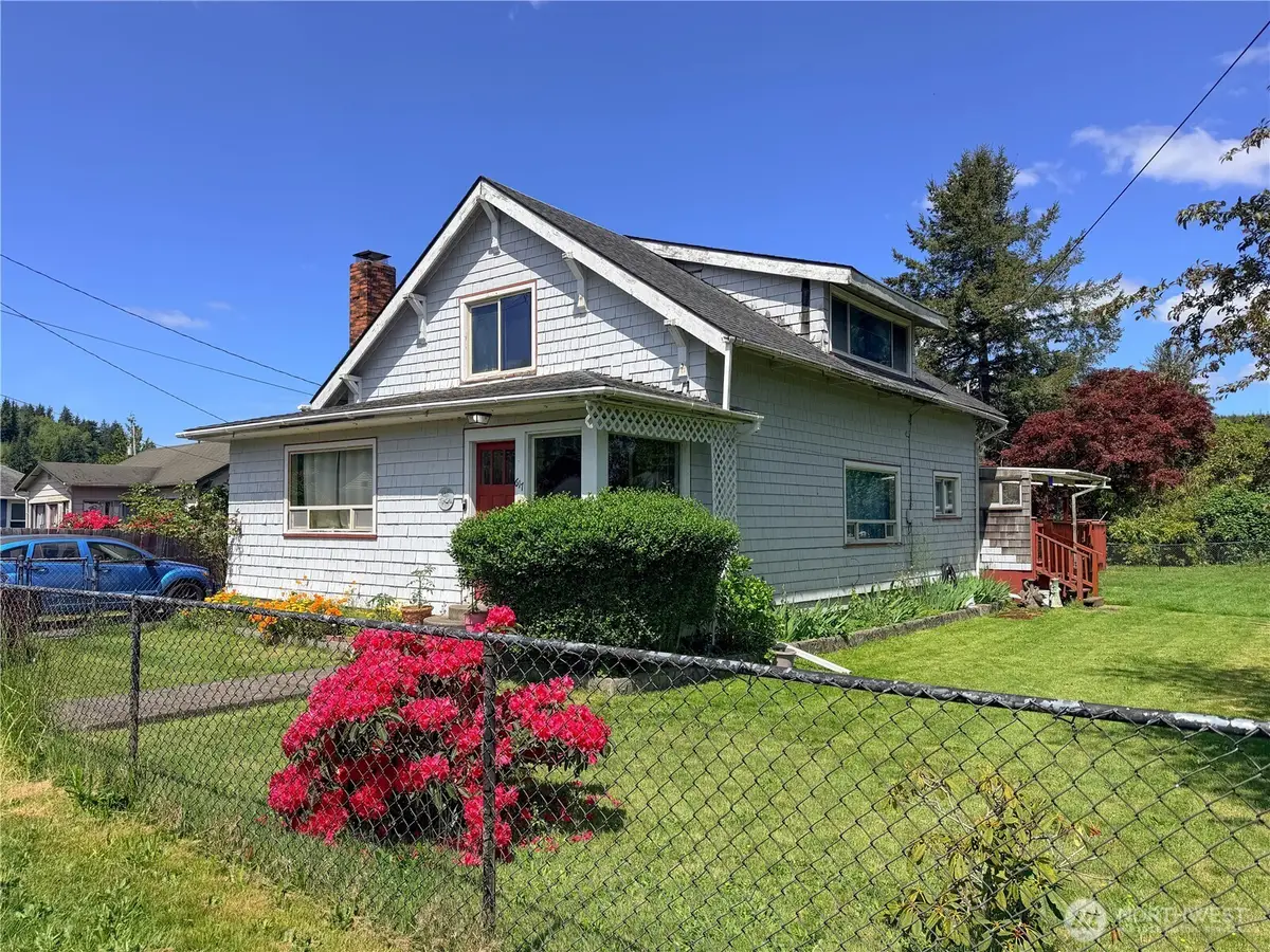 617 Queen Street, Hoquiam, WA 98550 - #1