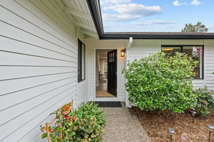 17420 158th Avenue Se, Renton, WA 98058 - #2