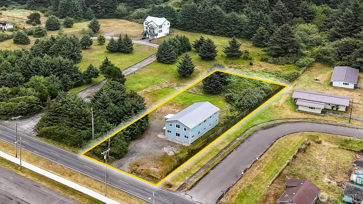 42 N First Street, Pacific Beach, WA 98571 - #1