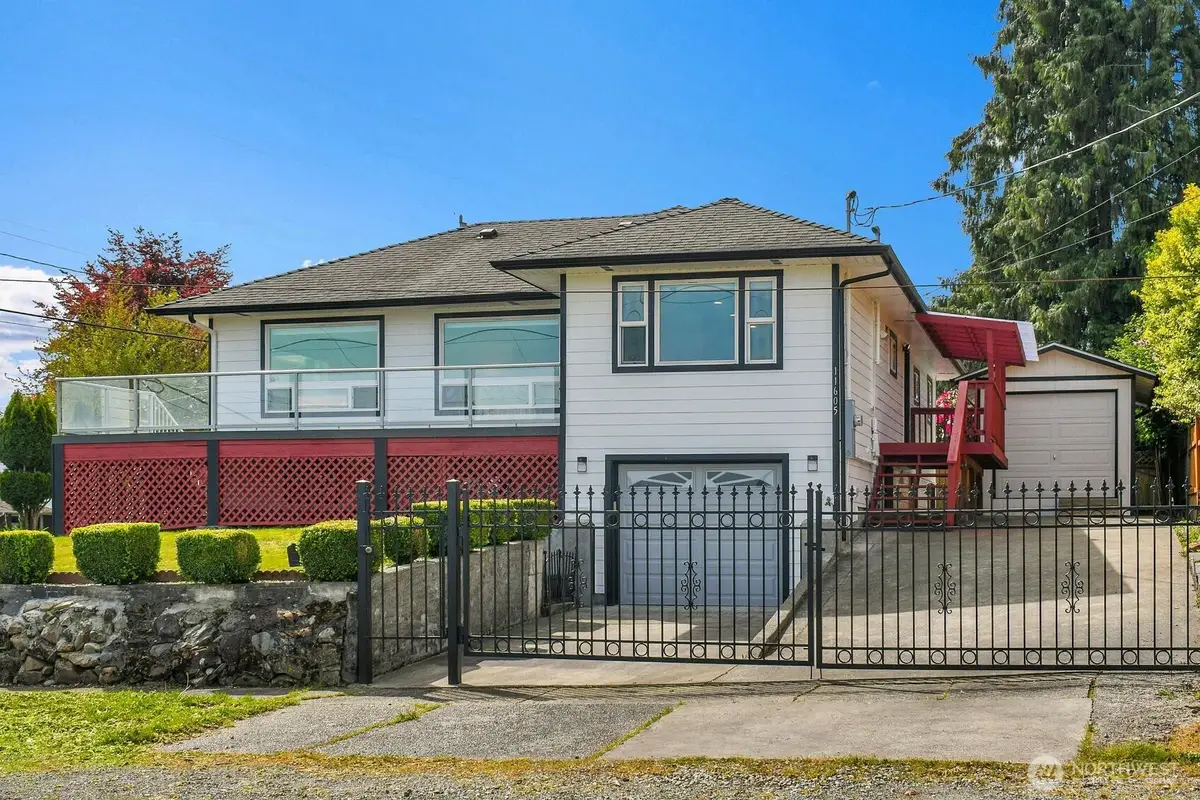11605 87th Avenue S, Seattle, WA 98178 - #1