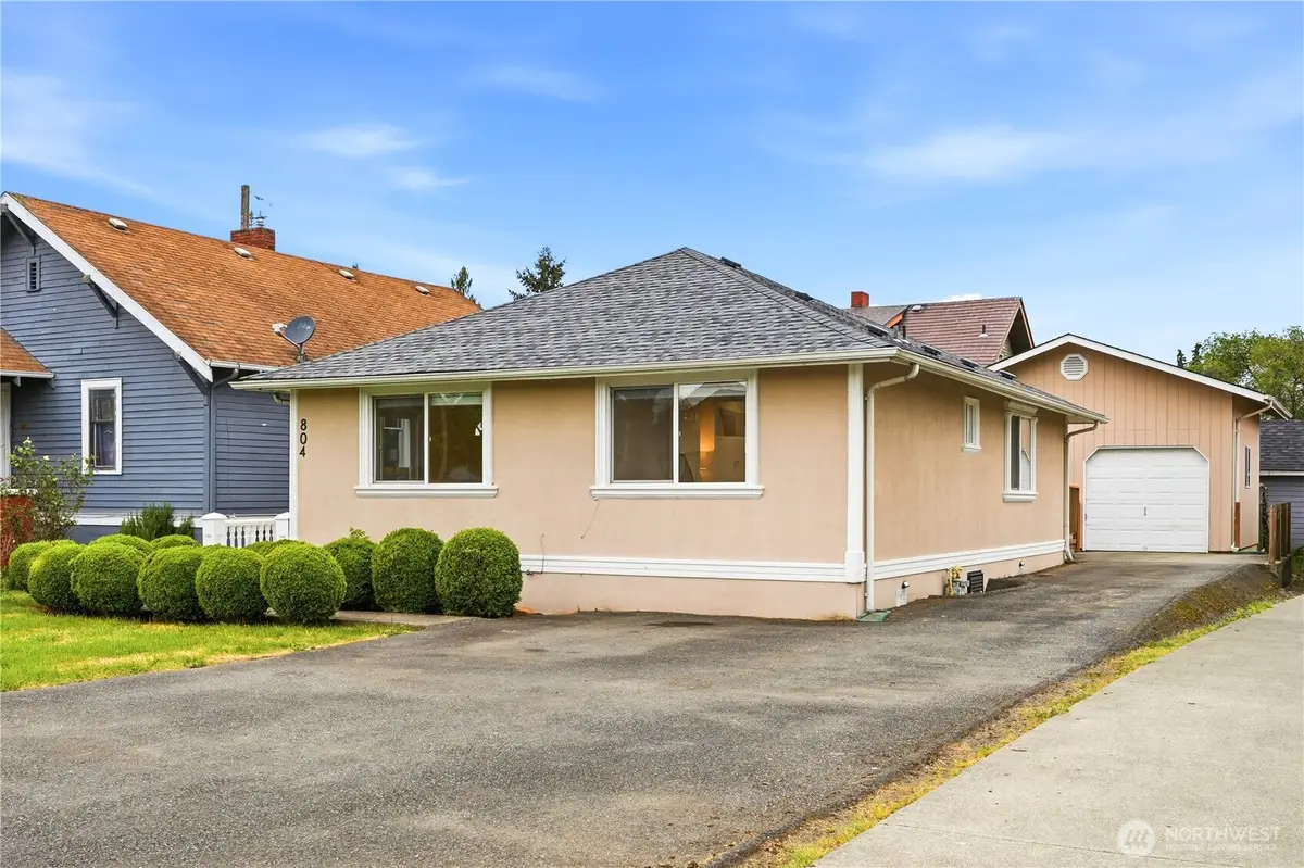804 N 3rd Street, Renton, WA 98057 - #1