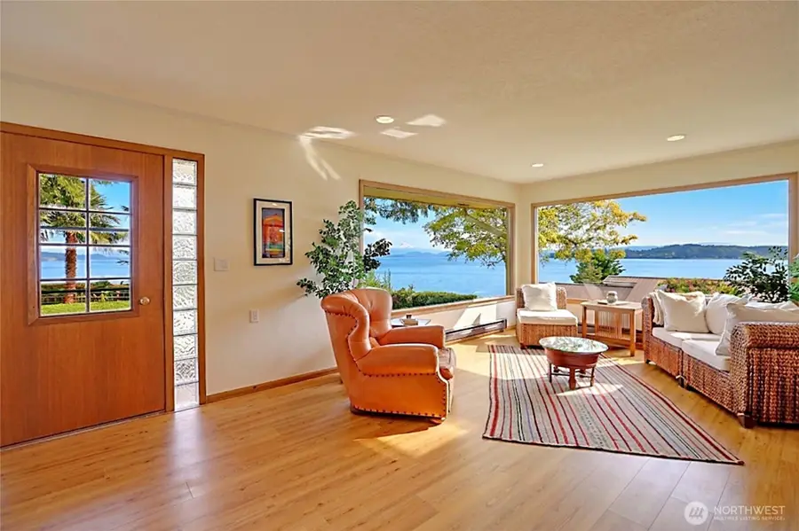 386 Shore Drive, Camano Island, WA 98282 - #2