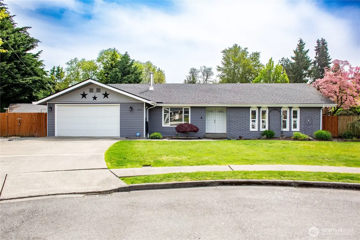 3949 SE 10th Place, Renton, WA 98058 - #1