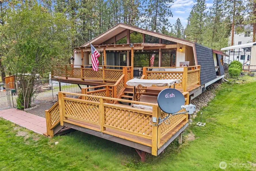 1367 Kettle Park Road, Kettle Falls, WA 99141 - #2