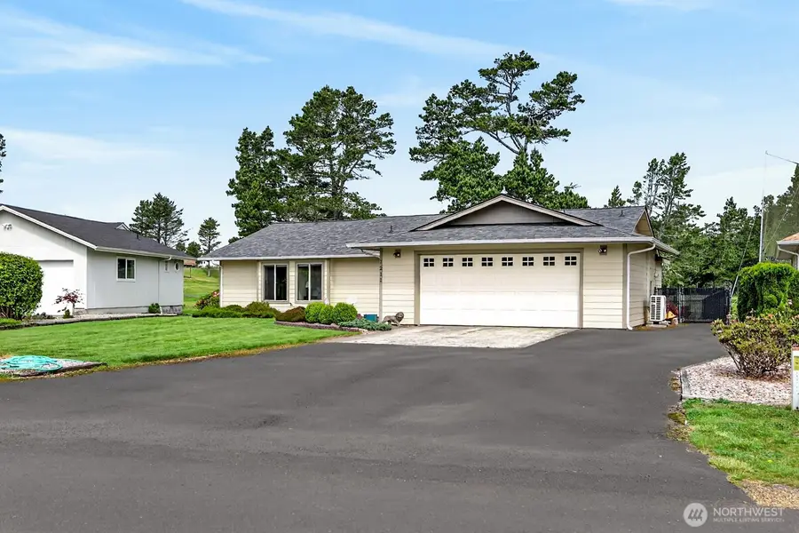 1211 314th Place, Ocean Park, WA 98640 - #2