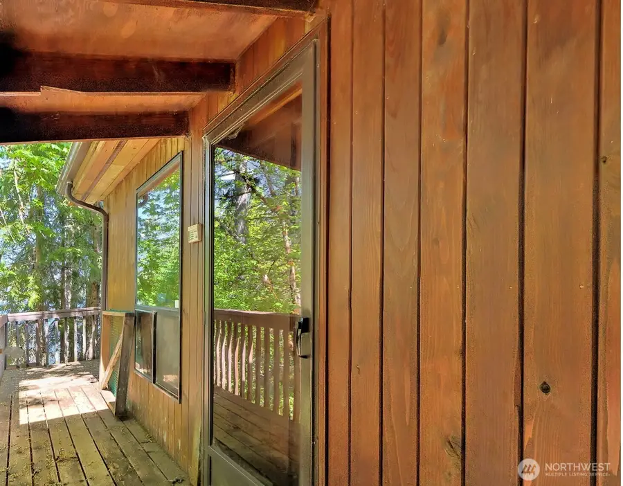 2070 W Cushman Ridge Drive, Hoodsport, WA 98548 - #3