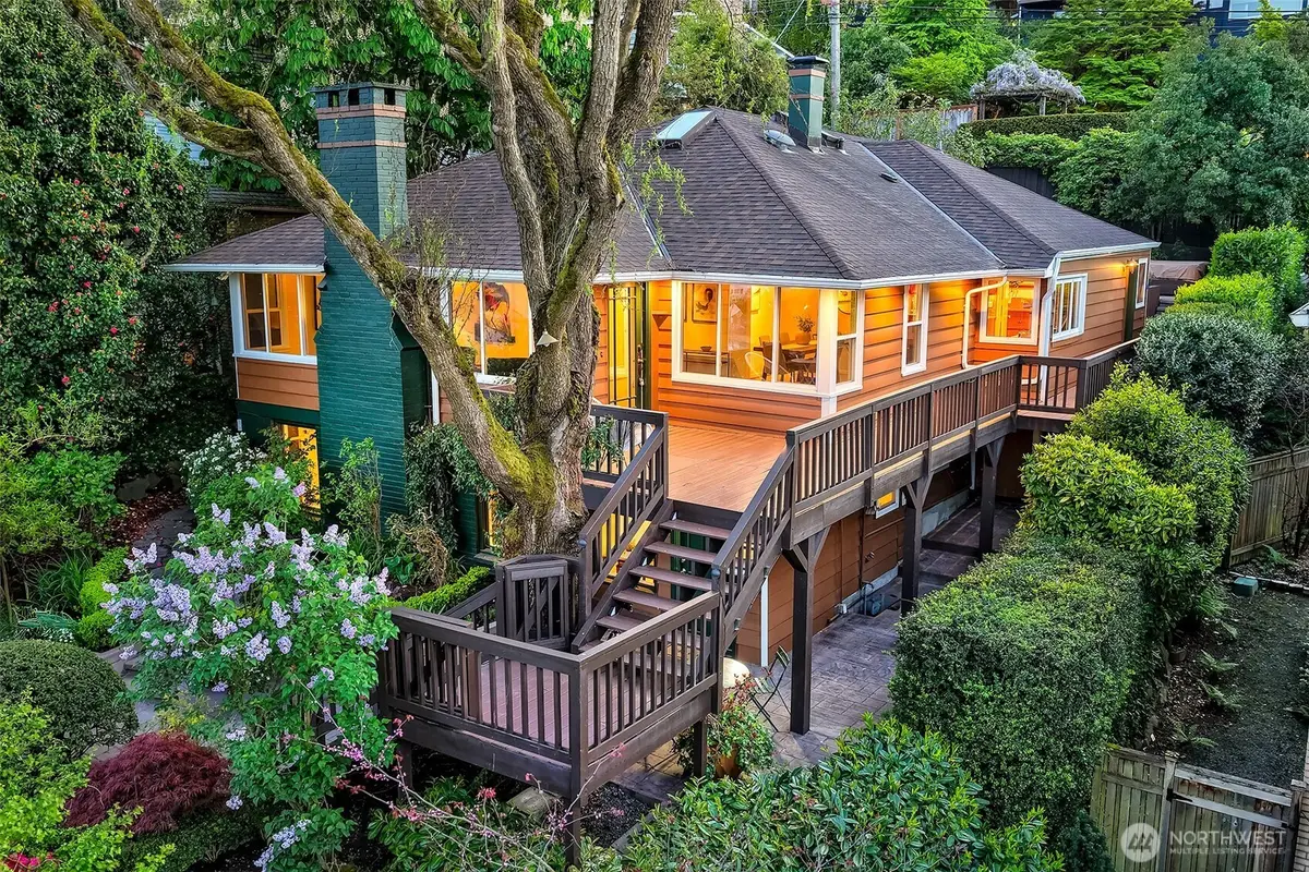 2613 Boyer Avenue E, Seattle, WA 98102 - #1