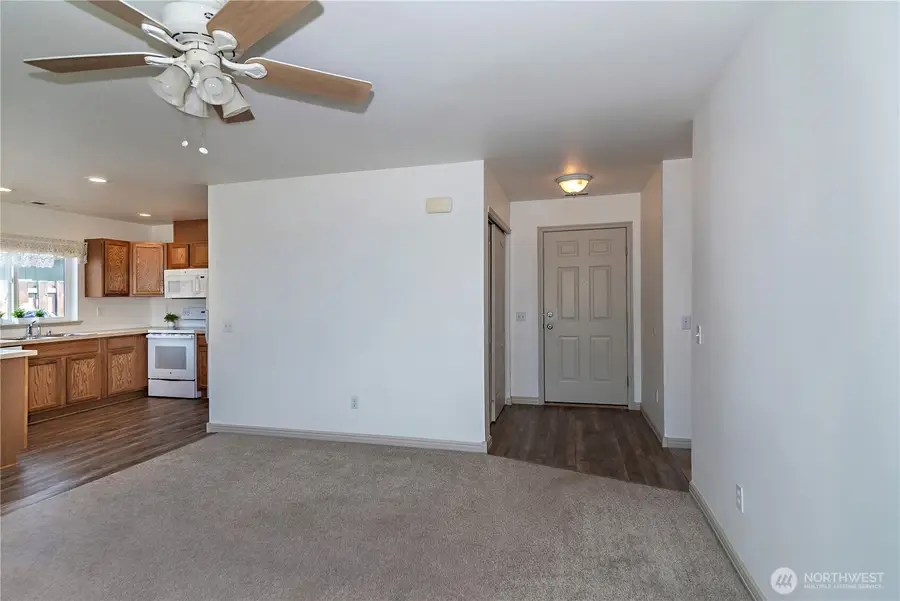 705 N Spokane Street, Kittitas, WA 98934 - #3