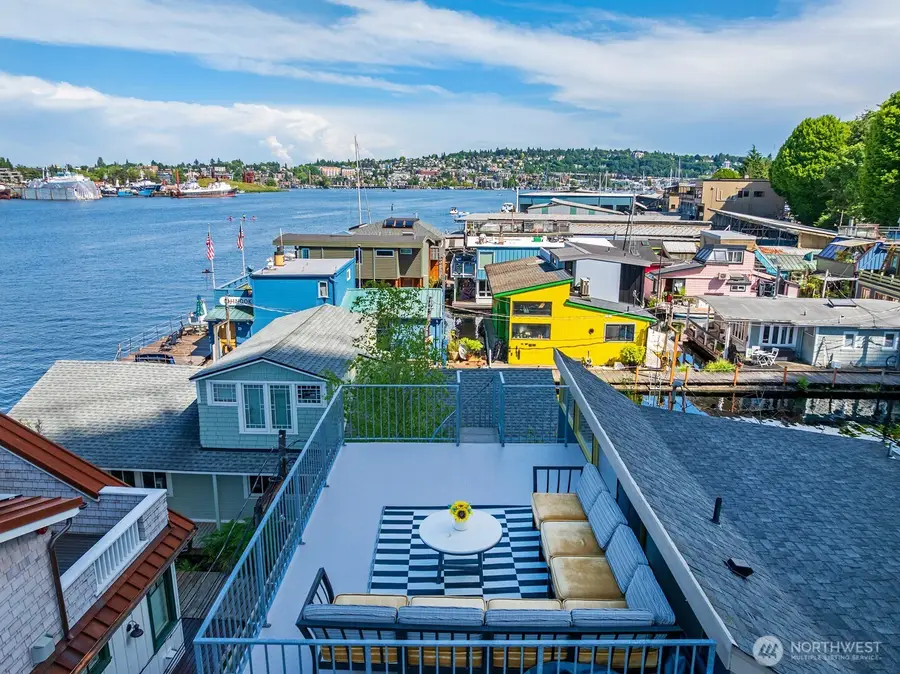2770 Westlake Avenue N #6, Seattle, WA 98109 - #2