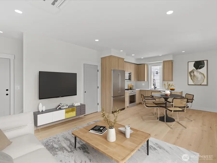 2503 E Newton Street, Seattle, WA 98112 - #3