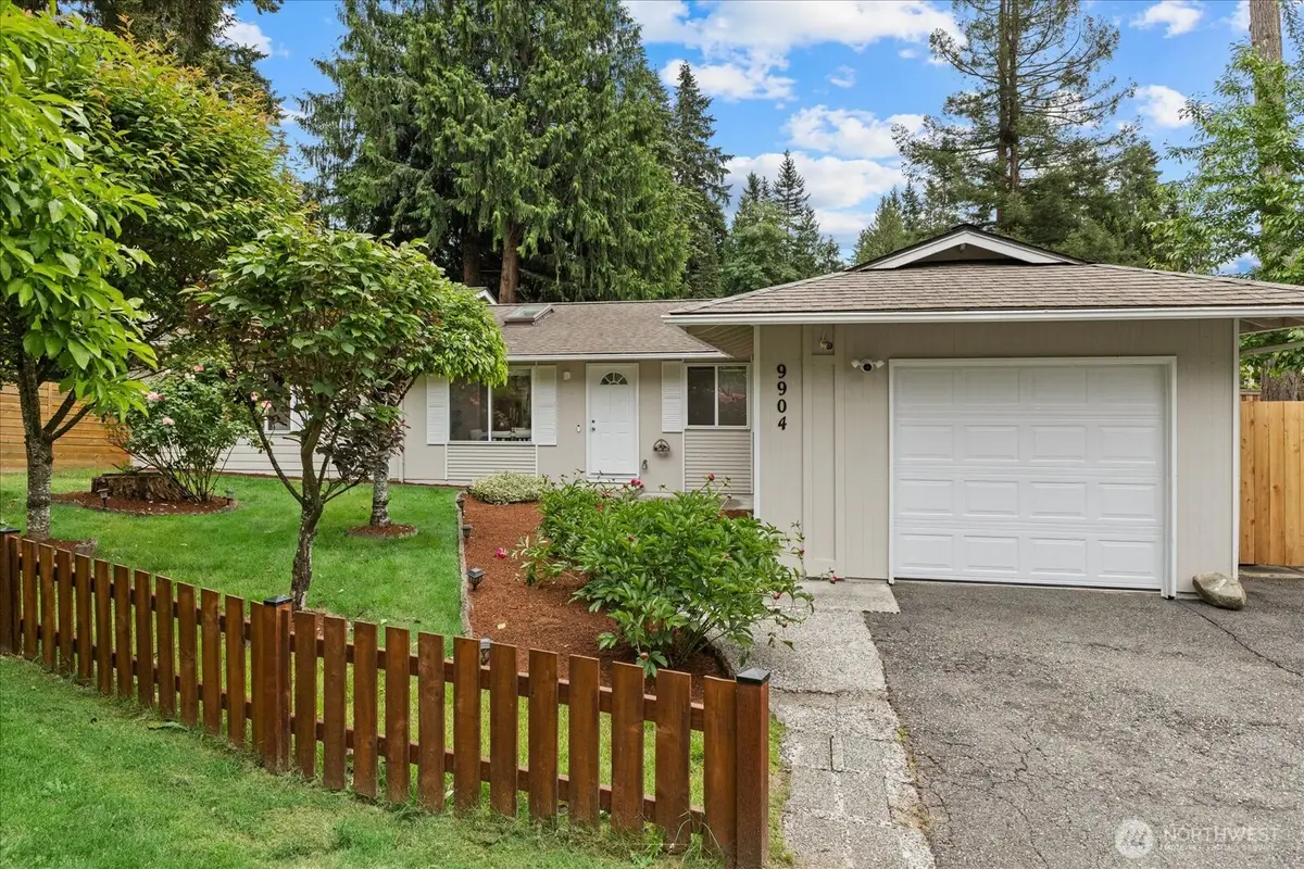 9904 167th Avenue Ne, Redmond, WA 98052 - #1