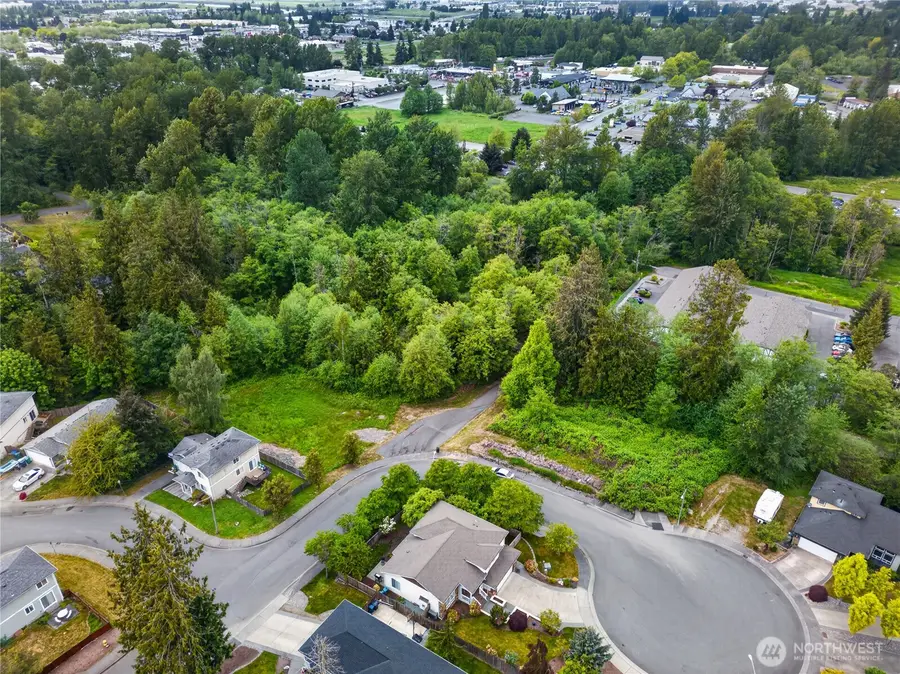 1402 N 14th St, Mount Vernon, WA 98273 - #2