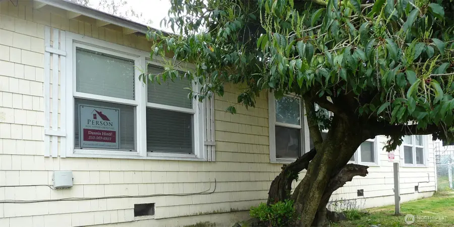 29 Nevada, Tacoma, WA 98409 - #2