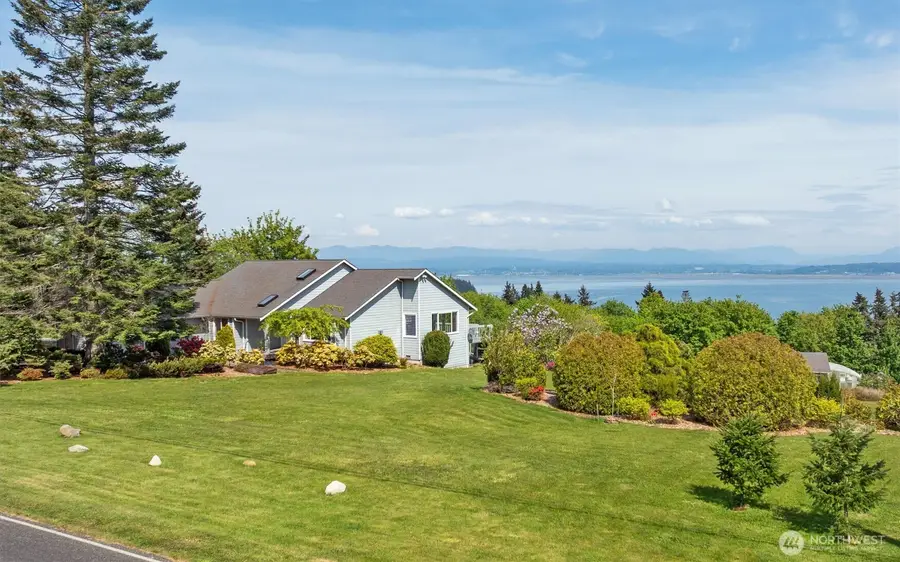 827 Michael Way, Camano Island, WA 98282 - #2