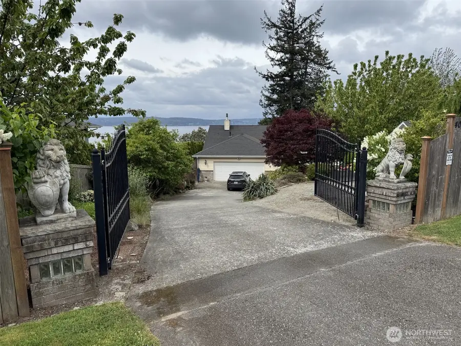4076 Camano Drive S, Camano Island, WA 98282 - #2