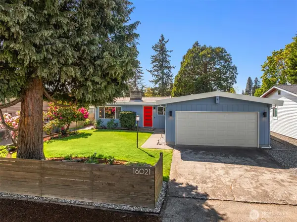 16021 15th Avenue Sw, Burien, WA 98166