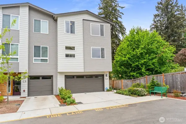 13628 Manor Way #C4, Lynnwood, WA 98087