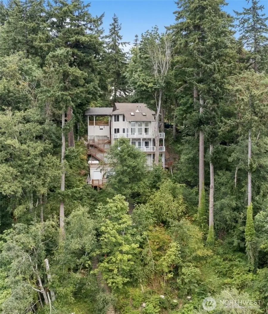 17455 Paige Lane Sw, Vashon, WA 98070 - #3