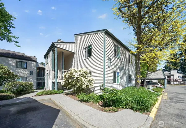 4409 216th Street Sw #C, Mountlake Terrace, WA 98043