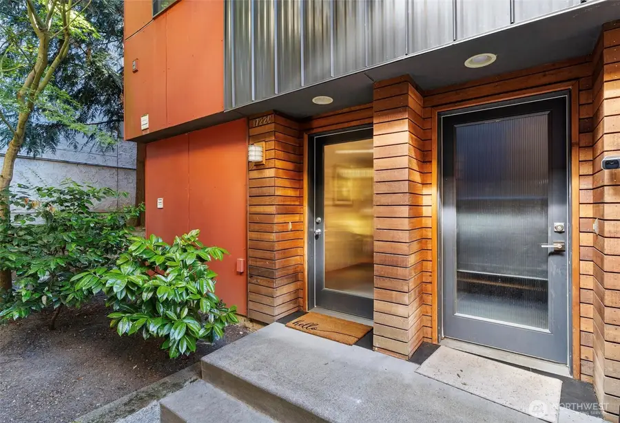 1722 California Avenue Sw, Seattle, WA 98116 - #2