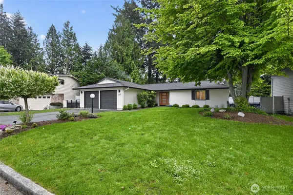 2227 167th Place Ne, Bellevue, WA 98008