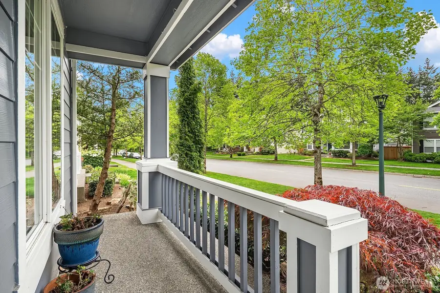 7306 Douglas Avenue Se, Snoqualmie, WA 98065 - #2