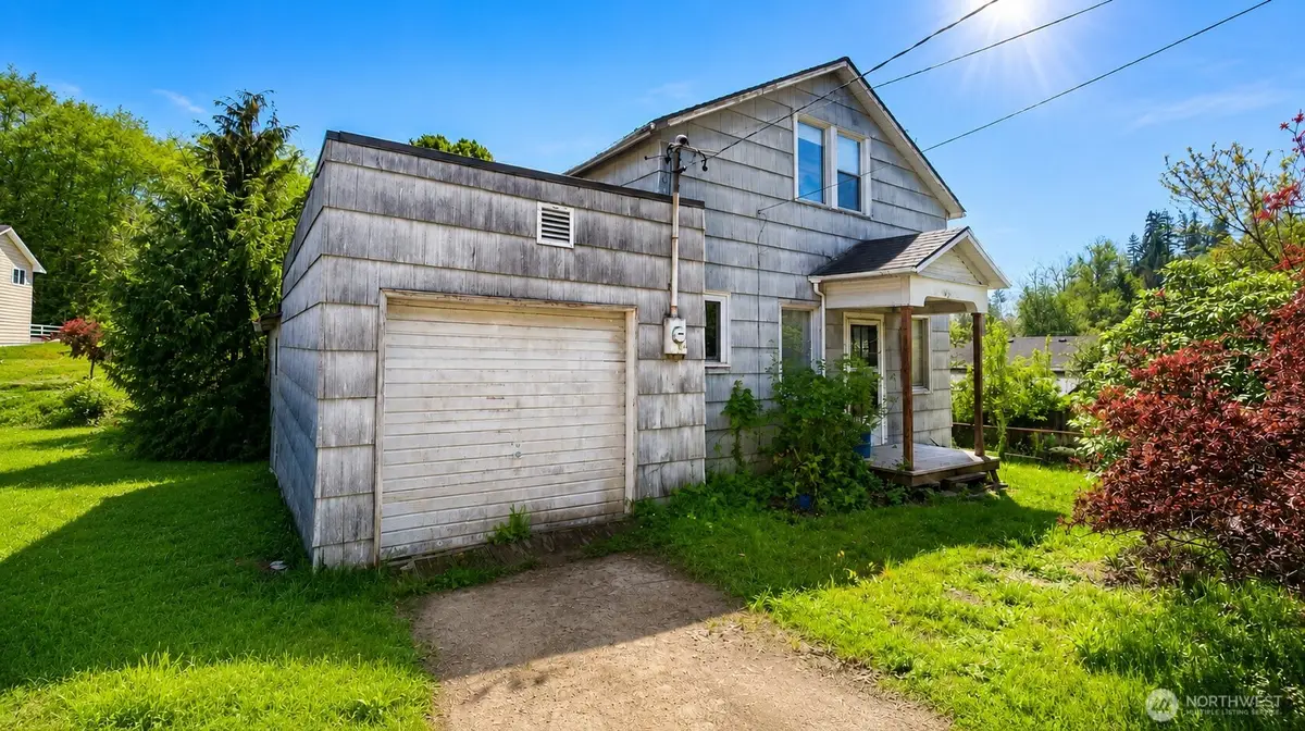 2323 Victory Way, Aberdeen, WA 98520 - #1