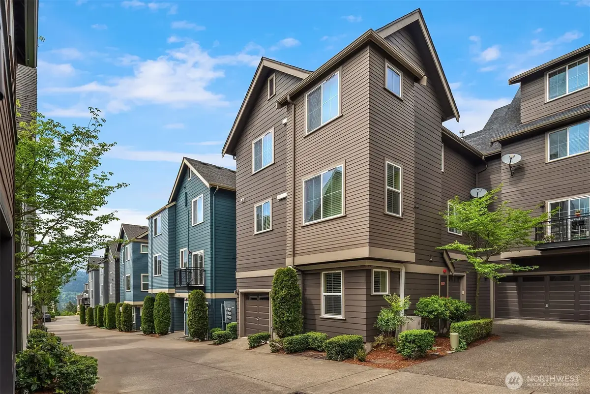 364 NE Darby Lane, Issaquah, WA 98029 - #1
