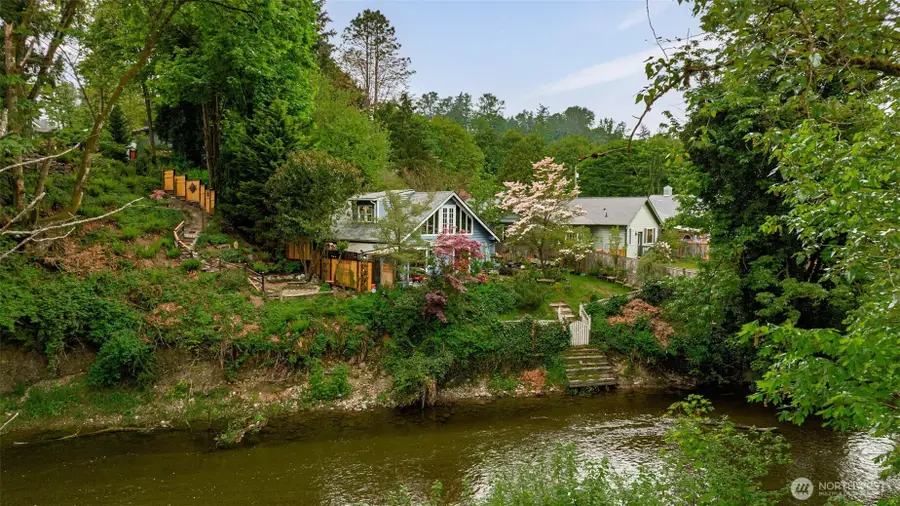 303 E 11th Street, Snohomish, WA 98290 - #3