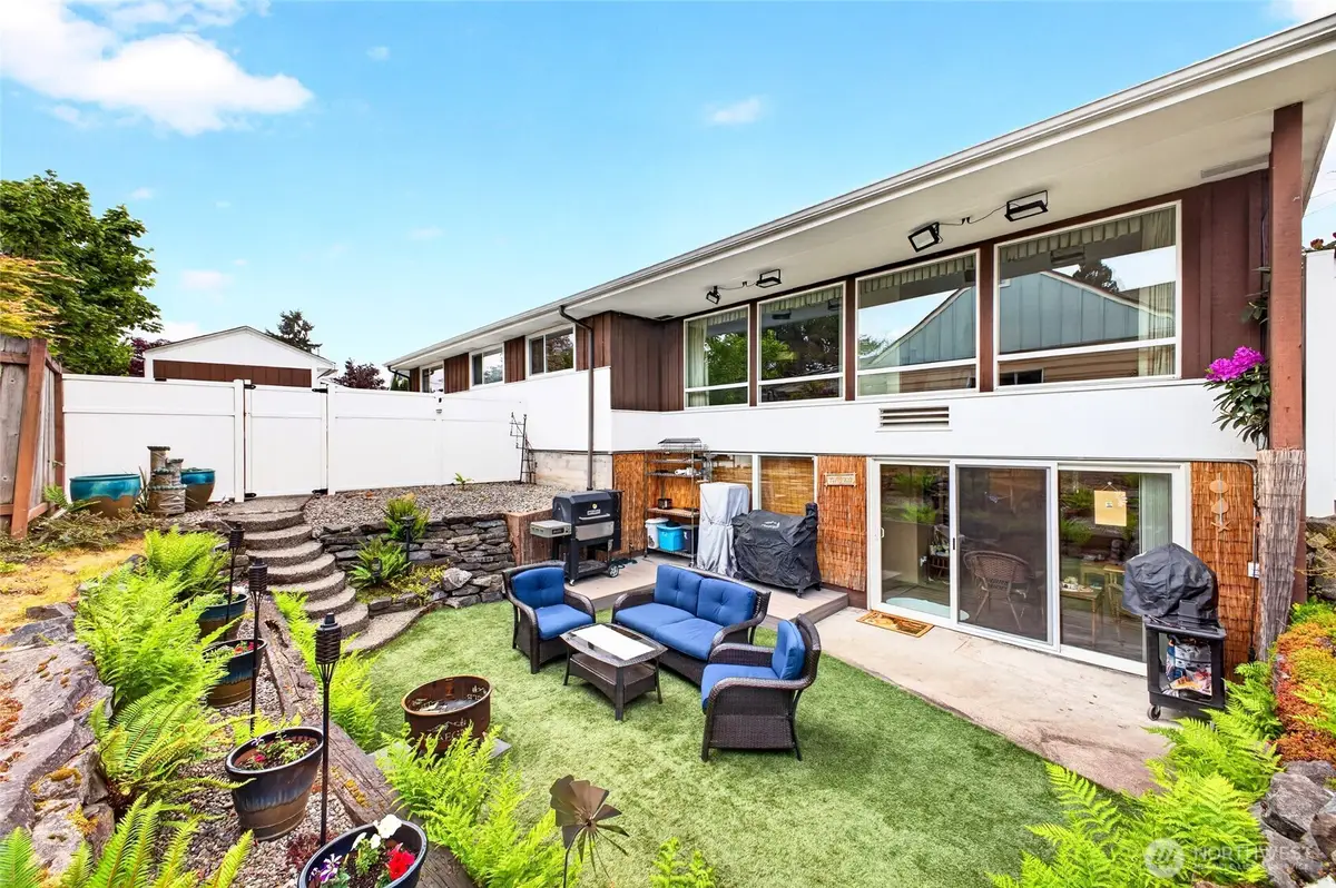 610 4th Street Ne, Puyallup, WA 98372 - #1