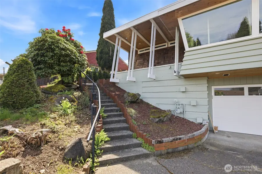 4826 Delaware Avenue, Everett, WA 98203 - #2
