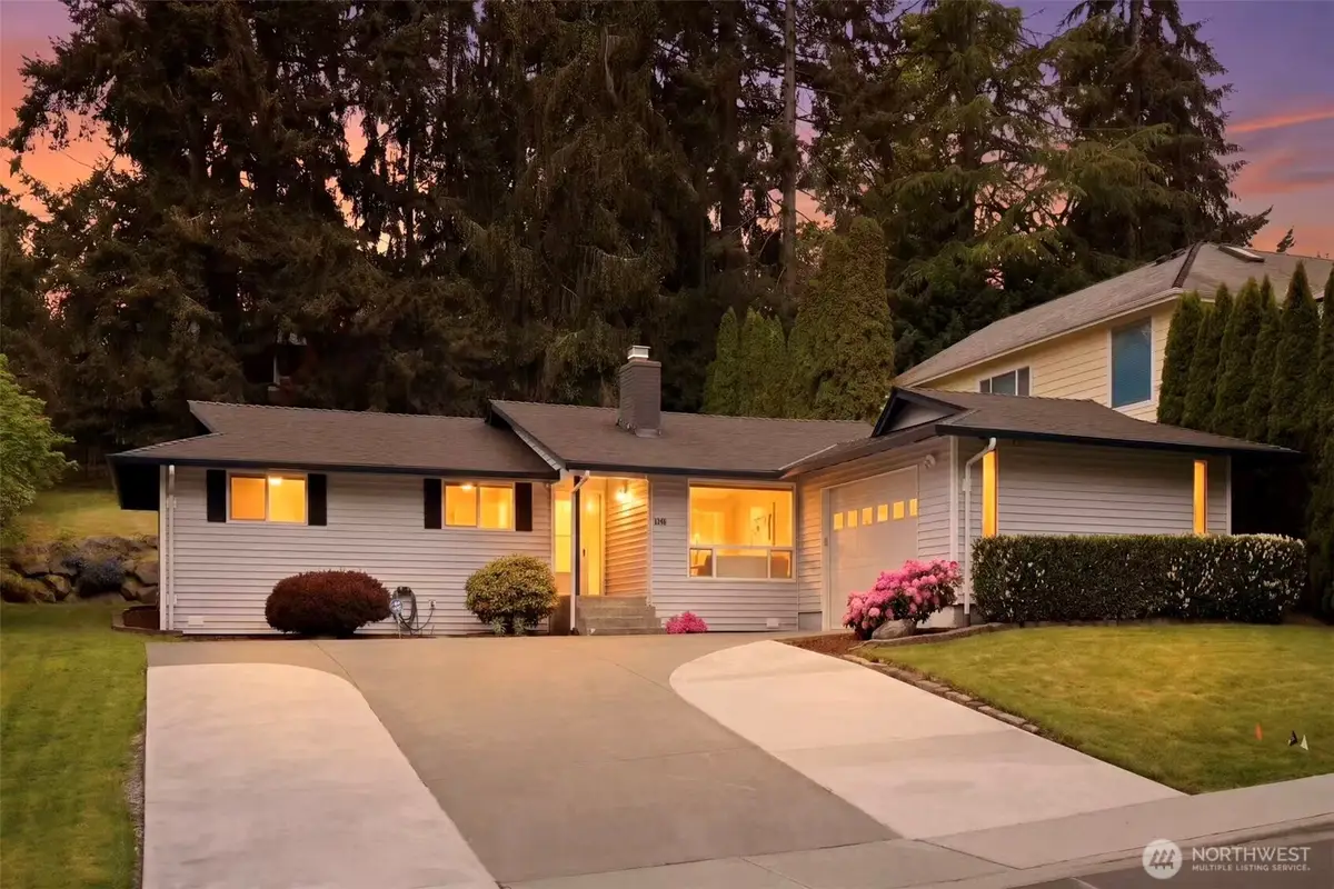 1011 179th Place Ne, Bellevue, WA 98008 - #1