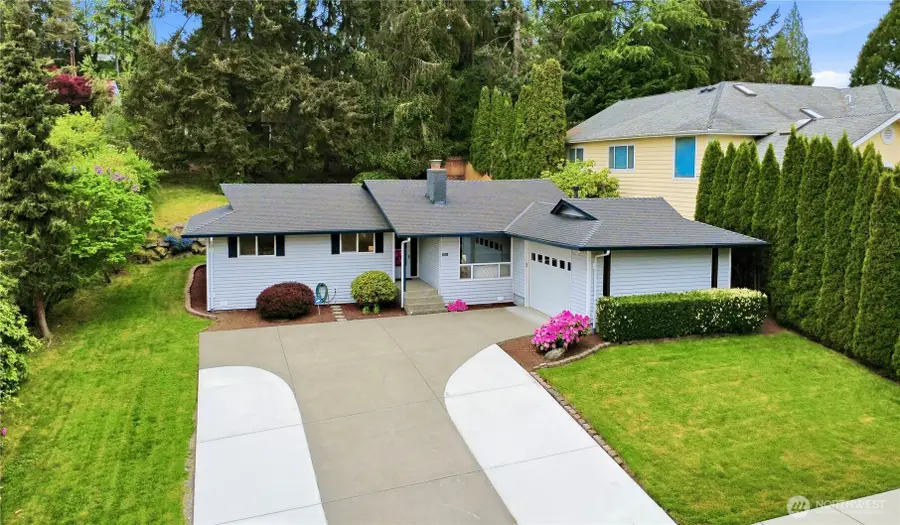 1011 179th Place Ne, Bellevue, WA 98008 - #2