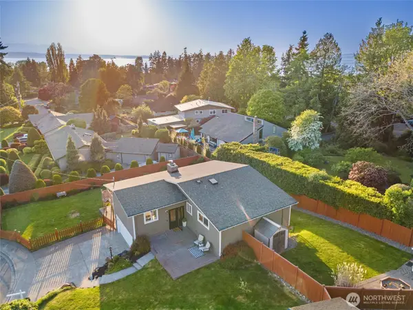 841 Brookmere Drive, Edmonds, WA 98020
