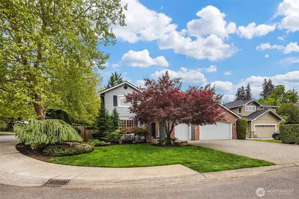24865 NE 2nd Court, Sammamish, WA 98074