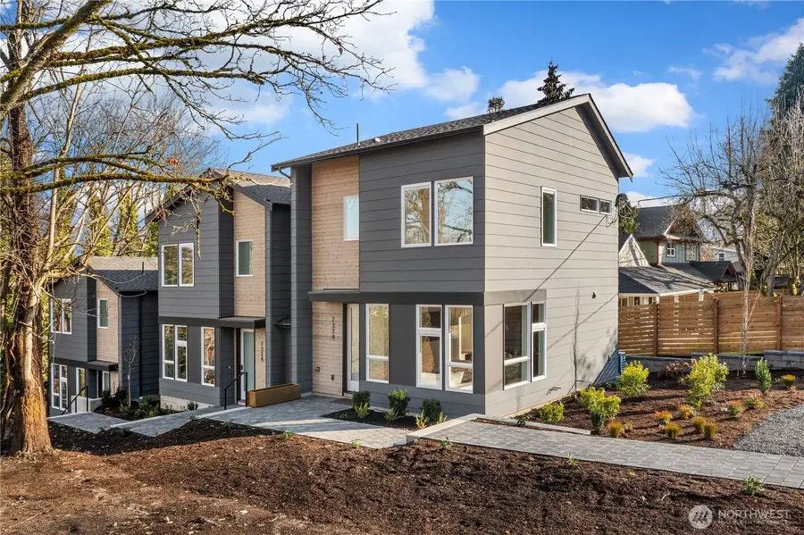 7324 7th Place Sw #C, Seattle, WA 98106 - #2