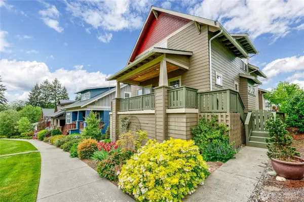 1720 NE Nutkana Way, Poulsbo, WA 98370