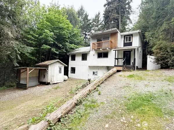 110 Trailwood Drive, Brinnon, WA 98320