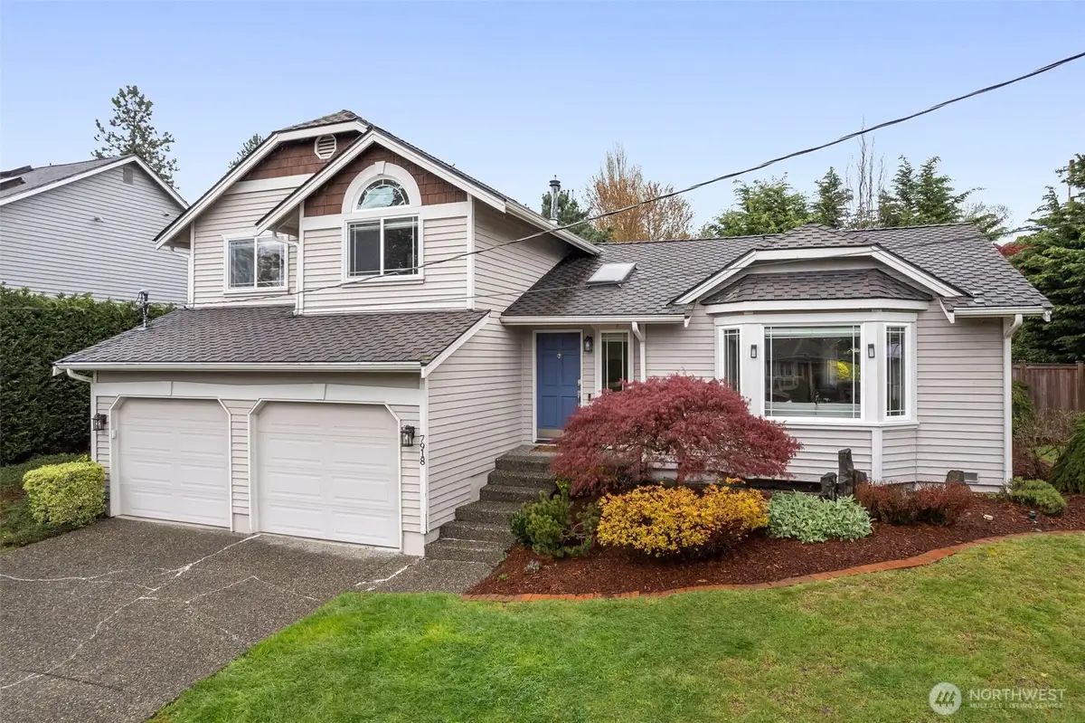 7918 115th Avenue Se, Newcastle, WA 98056 - #1