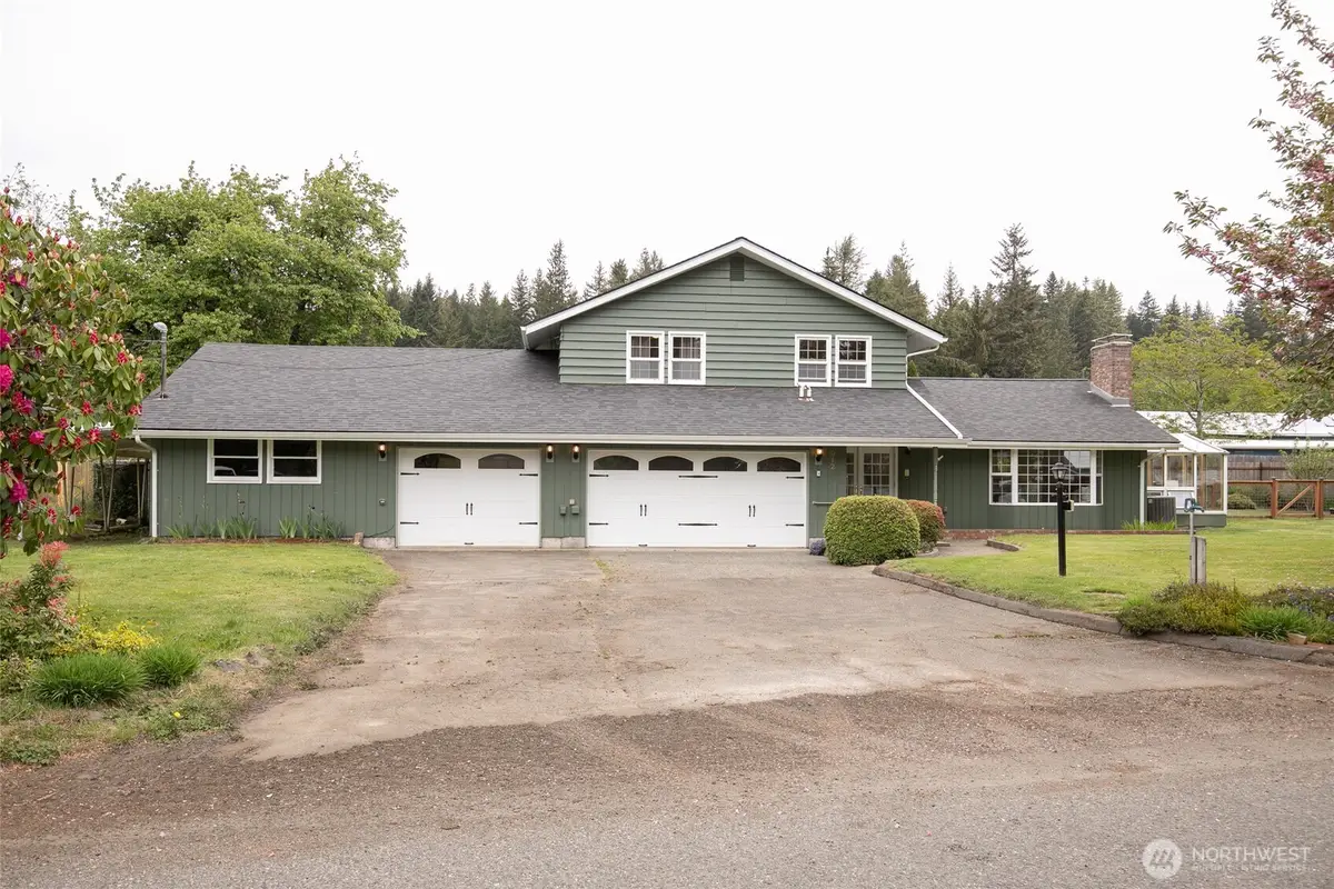 912 W Simpson Avenue, Montesano, WA 98563 - #1