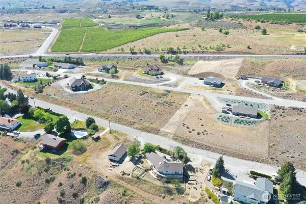 1308 Mansfield Drive, Okanogan, WA 98840