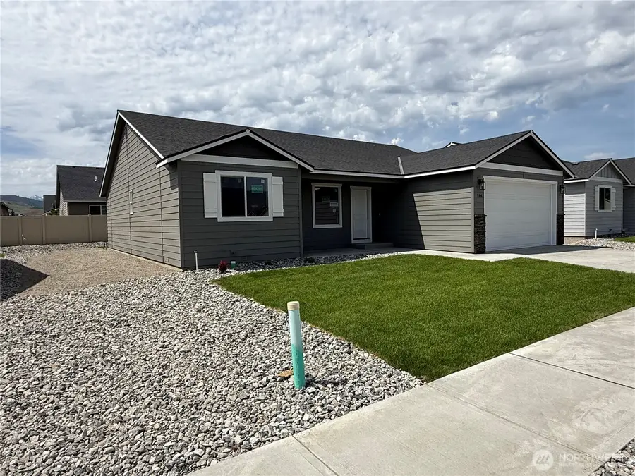 186 Salmon Drive, Wenatchee, WA 98801 - #2