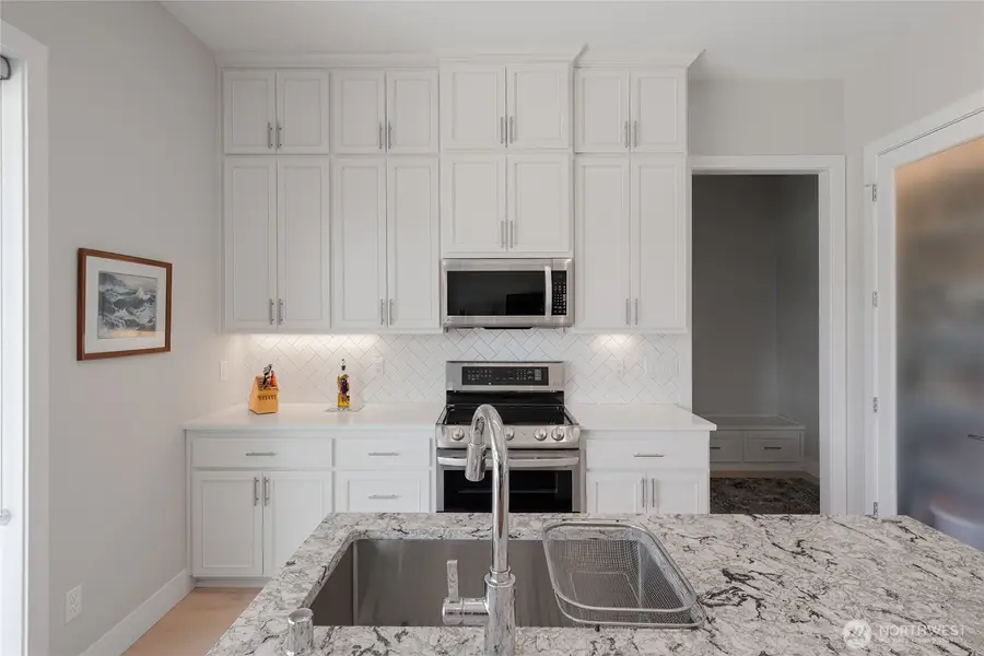 118 Annabelle Street, Castle Rock, WA 98611 - #3